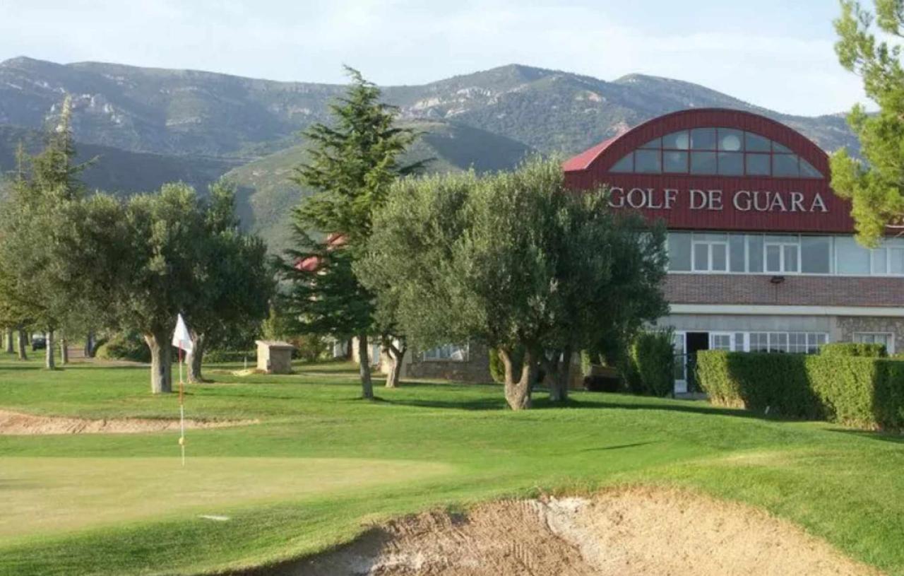 Villa Guara Golf Y Pool Comotucasa Nueno Екстер'єр фото